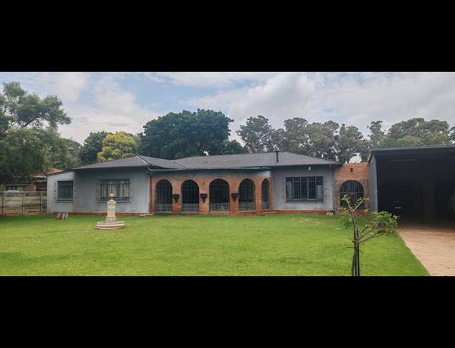 3 BEDROOM HOUSE FOR SALE IN DAGGAFONTEIN